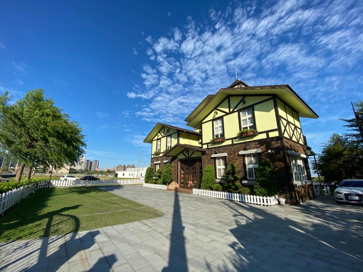 Luxembourg Hills Homestay Jiaoxi Exterior photo