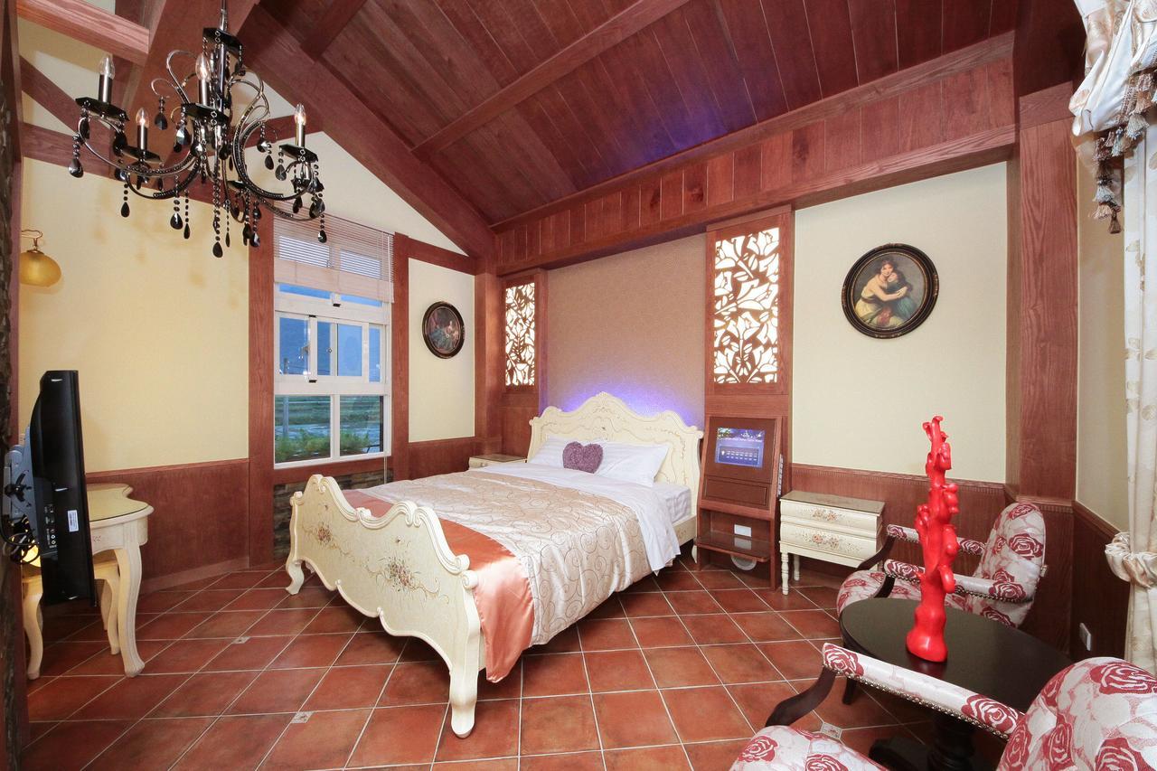 Luxembourg Hills Homestay Jiaoxi Exterior photo