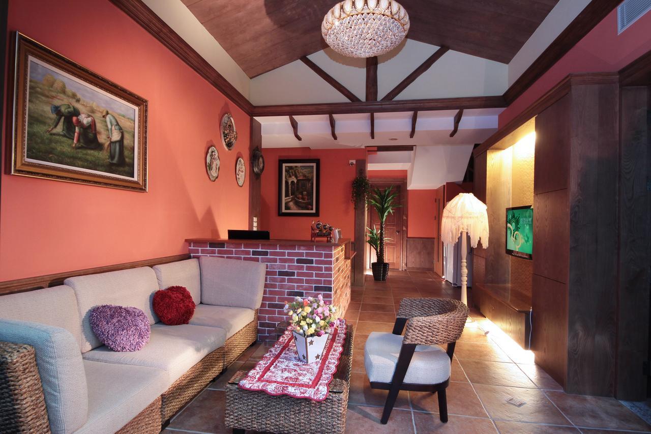 Luxembourg Hills Homestay Jiaoxi Exterior photo